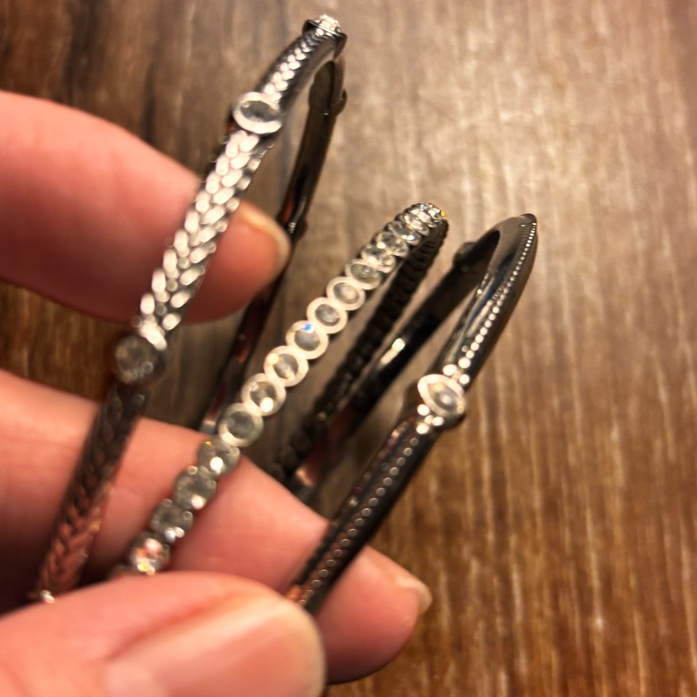 Elegant Silver Bracelet Set